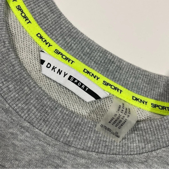 New DKNY Sport Logo Sweatshirt Pullover Grey Size 2X Plus - Picture 4 of 6